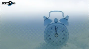 تغيير التوقيت الشتوي 2025 يؤثر على مواعيد استقبال العملاء في البنوك بدءًا من 8:30 صباحًا